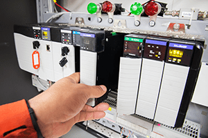 Diplomado en Automática e informática industrial UC