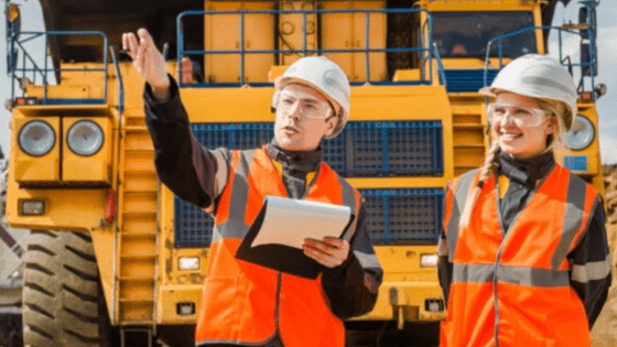 Diplomado en Dirección y entorno regulatorio en la minería UC